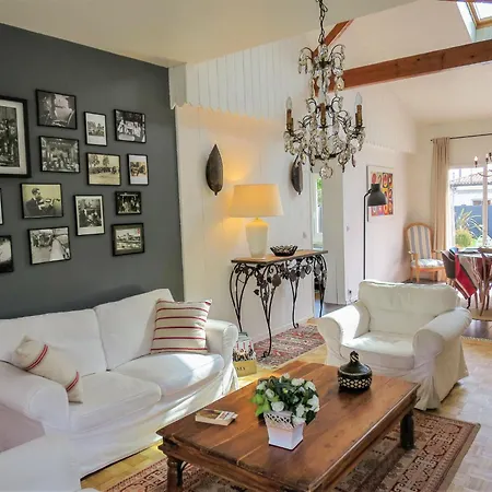 Camelia By Interhome *